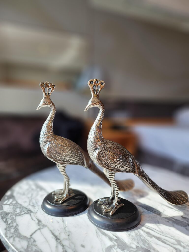 CRAFT METAL PEACOCK STATUE SHOWPIECE DECORATIVE FIGURINE FOR HOME LIVING ROOM OFFICE BEDROOM DECOR (SET OF 2)