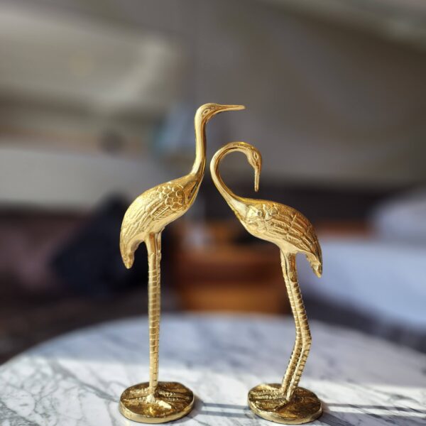 NATURALS EXPORT HANDICRAFT CREATIVE METAL GOLD FINISH ANIMAL SWAN STATUES | SWAN SCULPTURE | HOME, OFFICE, CAFE, HOTEL DECOR | DECORATIVE GIFT ITEM (PAIR)