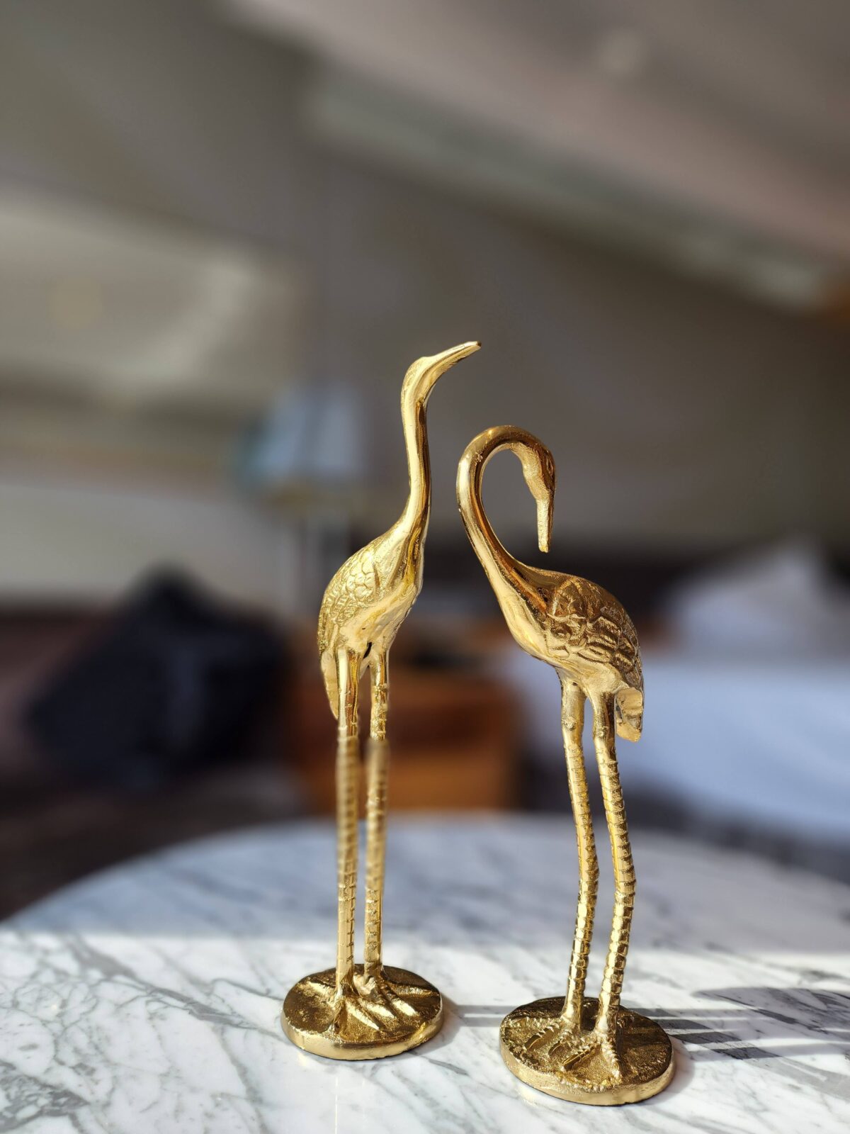 NATURALS EXPORT HANDICRAFT CREATIVE METAL GOLD FINISH ANIMAL SWAN STATUES | SWAN SCULPTURE | HOME, OFFICE, CAFE, HOTEL DECOR | DECORATIVE GIFT ITEM (PAIR)