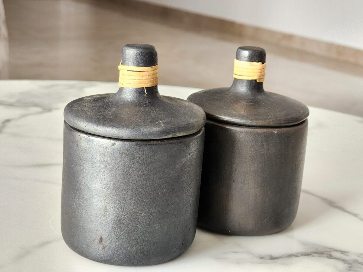 SALT & SUGAR POTS