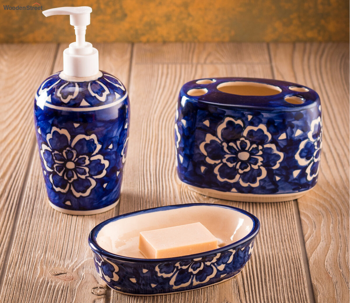 CERAMIC BATHROOM SET OF 3 PCS - LIQUID SOAP DISPENSER, SOAP DISH AND BRUSH HOLDER FOR BATHROOM DÉCOR AND HOME GIFT SET