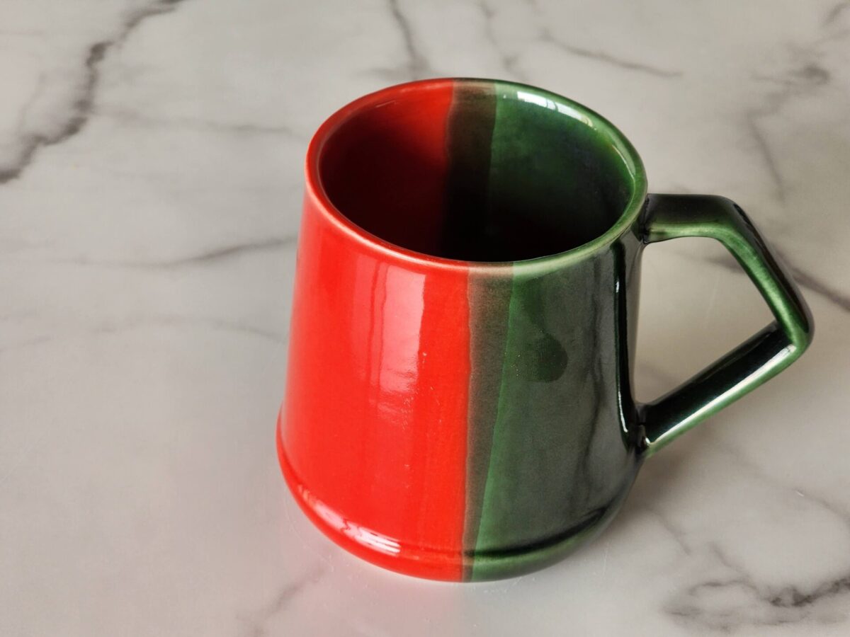 DUAL TONE RED & GREEN CERAMIC SERVING COFFEE MUG TEA CUP, 350-380 ML